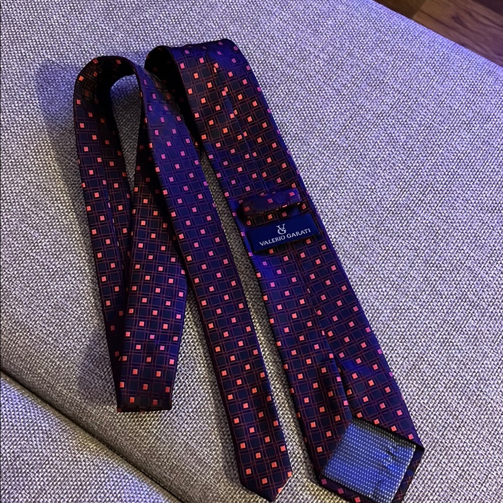 Classic Blue and Red Tie with Dots